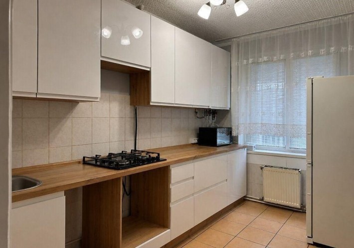Продаж 3 кімн квартири в Ужгороді - фото 1