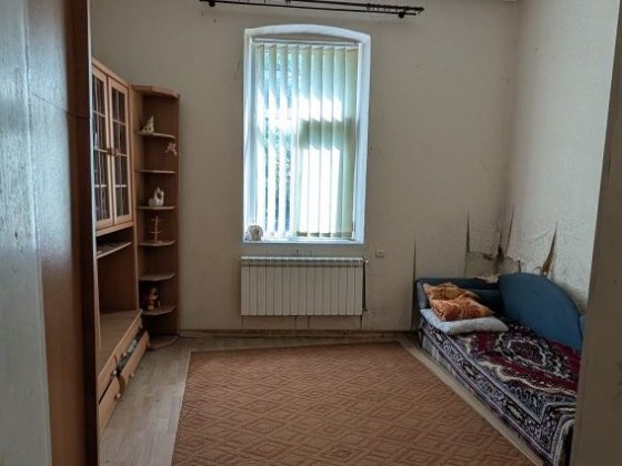 Продам 3-х рівнева квартира вул. Руська Чернівці