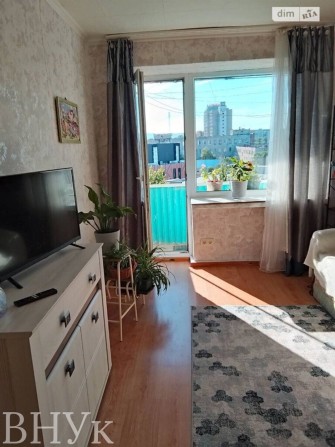 Продається затишна та світла 1-кім квартира - фото 1