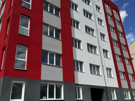 Продам 2 квмнатну новобудову в затишному районі міста Чернівці