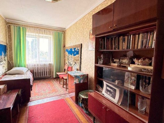 Продаж 3-кімнатної квартири біля Залізничного вокзалу в Черкасах