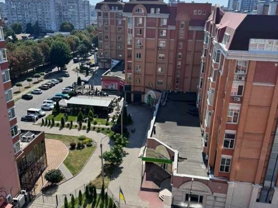 Продаж 2-кімнатної квартири в центрі Черкас  бул. Шевченка, 150/3 Черкассы