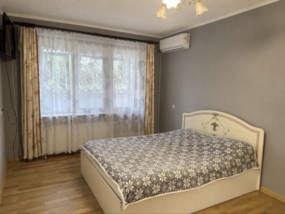 Продаж 3 кімнатної квартири м.Ужгород