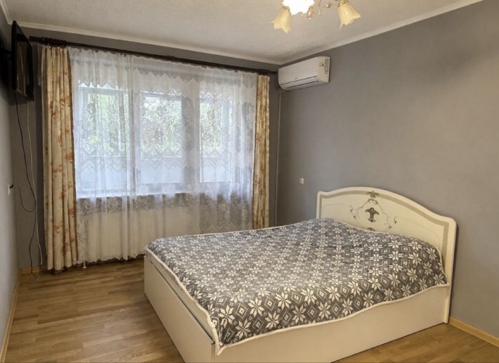 Продаж 3 кімнатної квартири м.Ужгород - фото 1