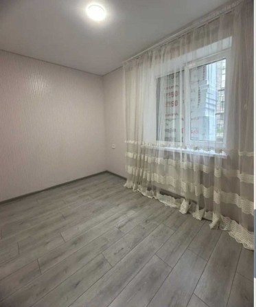 Продам 1 кім кв, ЗамостяТЕРМІНОВО!!! - фото 1