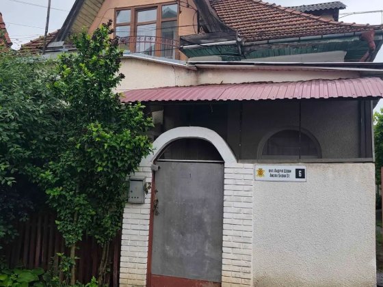 Продаж трикімнатної квартири Чернівці