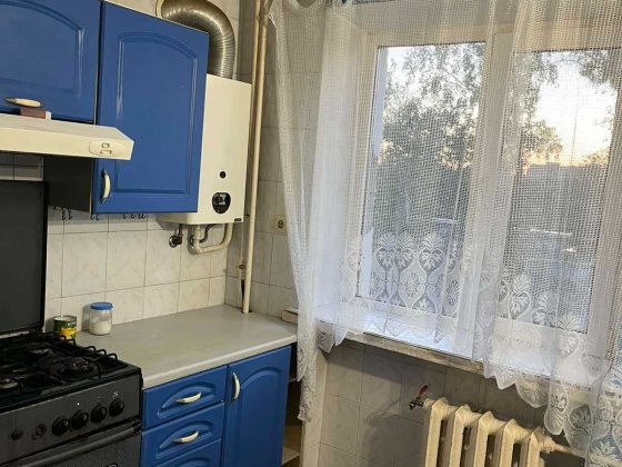 Продаж 3-ної залізничний вокзал  біля колегіуму Берегиня Черкассы