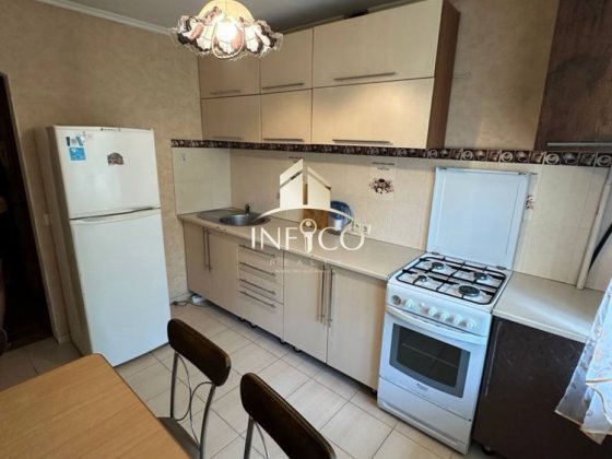Продаж трикімнатної квартири по вул. Грушевського Черкаси