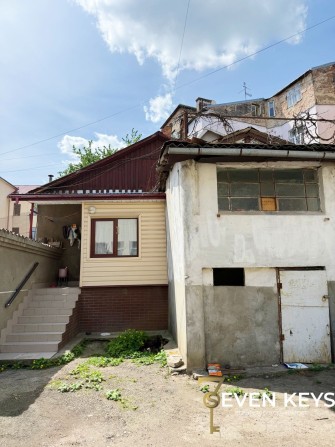 Продаж квартири / інвестиційного проєкту в центрі міста - фото 1