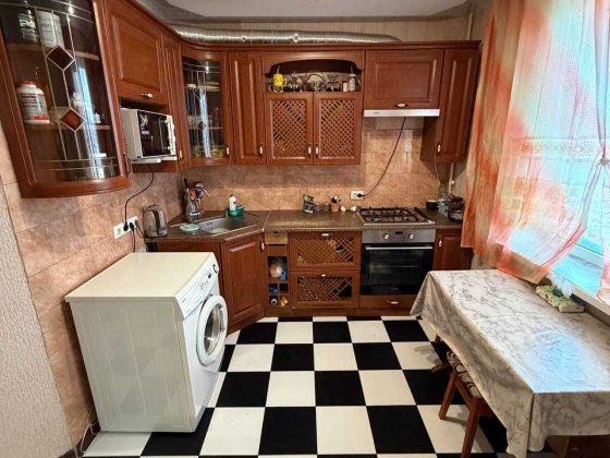 Продам 3-х комн.  Є-Відновлення Чернігів