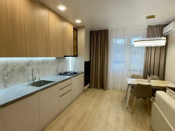 Продаж просторої 2-кім.квартири Luxury-класу ЖК Лісовий! Автономка, Ялівщина, Голівуд Чернігів