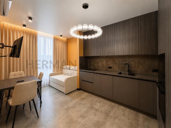 Продаж 1к квартири 42 м.кв / ЖК Корона, Новий р-н