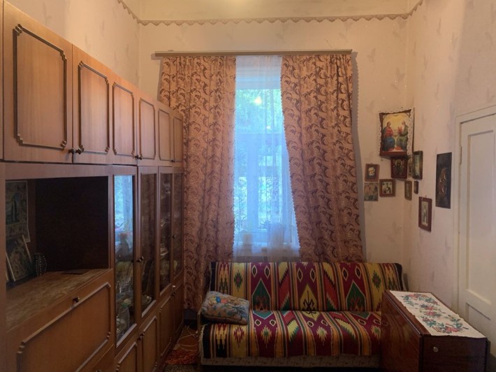 ПРОДАЮ 2-кім.Квартира(Тепла) М/п Газ.Вода.Електр. МЕГАЦЕНТР/ ЦУМ.+заїзд Авто - фото 1