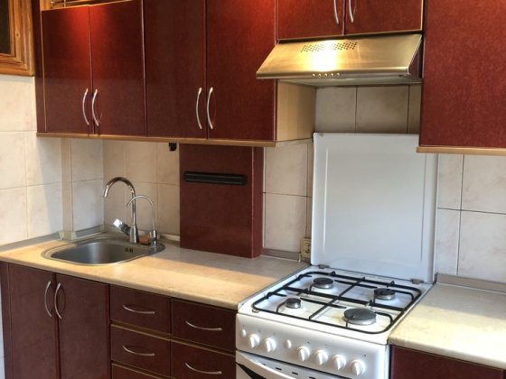 Продам 2 кімн.квартиру вул.Льотна Чернігів