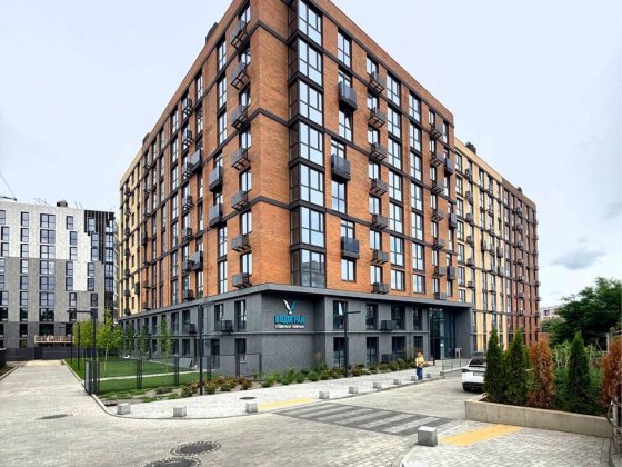 ЖК ВОДОГРАЙ | 40,8 м² | 8/9 поверх | Тепла підлога | Гардеробна | 75 000$ Чернівці