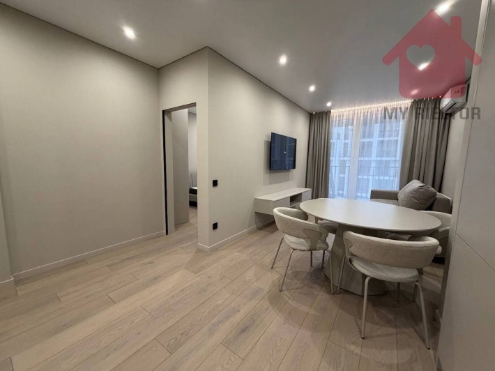Продаж 1,5 квартири ЖК В 4 - фото 1