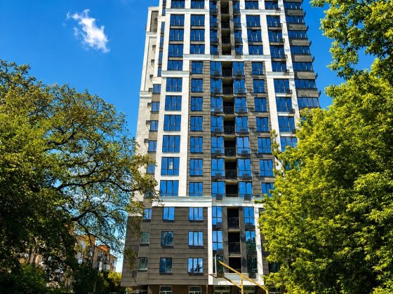 Статусна 2-кімнатна квартира 76 м² у ЖК Kiev Sky | 10 поверх | Центр Чернігова Чернигов