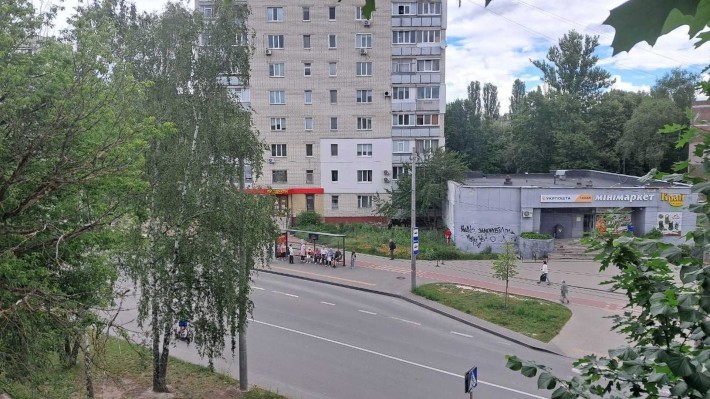 СМ Продам 1 кімнатну квартиру 30 м² район Голлівуду ринок Нива - фото 1