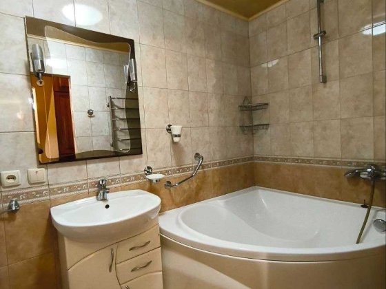 Продаж 3 кімнатної квартири, вул: Ю.Іллєнка 88