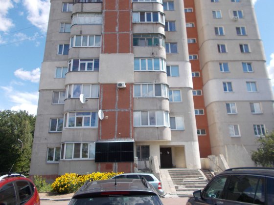 Продам 2-х кімнатну квартиру 55 м2 3\13 поверх м. Чернігів Чернігів