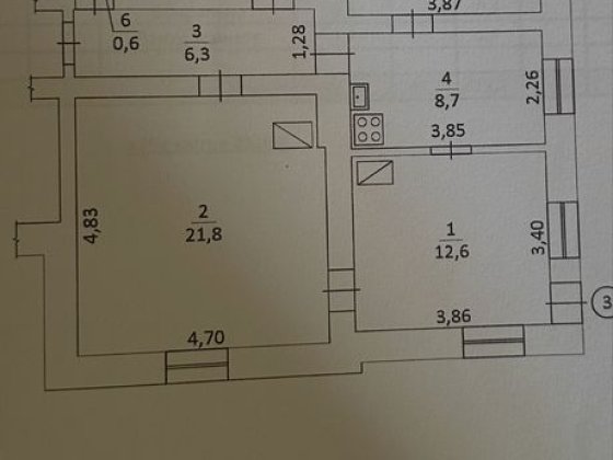 Продам 3 кімнатну квартру на Суворова Чернівці