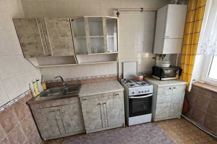 Продаж 3к Квартири АГВ Не кутова Урожай - фото 1