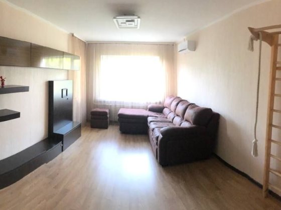Продаж 3кімн квартири, під ключ, 63кв, р-н ТРЦ"Голлівуд", від власників Чернігів