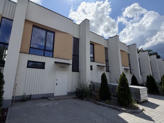 Сучасний таун з газом в Соснівці Черкаси