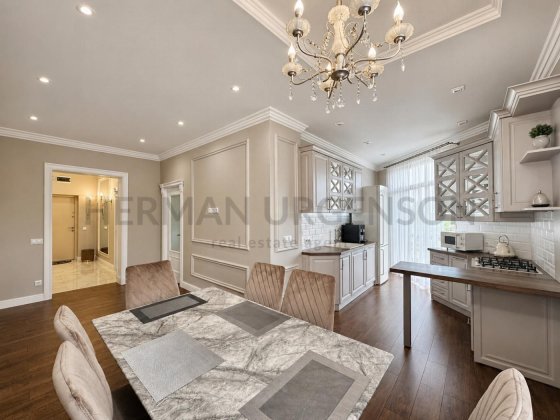 Продаж 2к квартири 76 м.кв / ЖК Green Land, р-н БАМ Ужгород