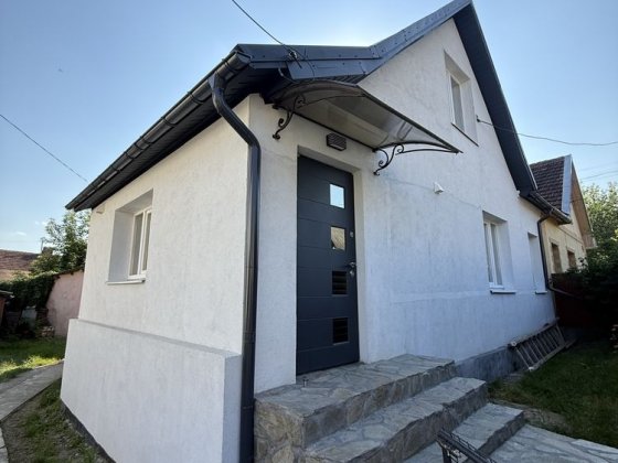 Продаж 3-кім квартири у будинку Чернівці