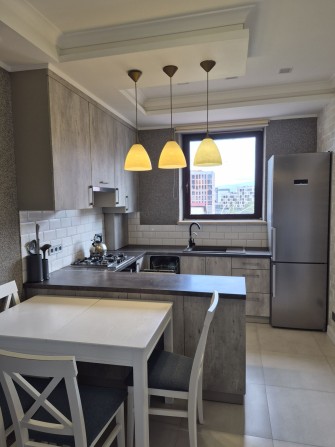 Продаж 2-рівневої квартири по Володимирській - фото 1
