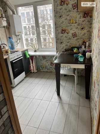Продам 3-к Квартиру.Вишенька.Програми Розглядаємо. - фото 1