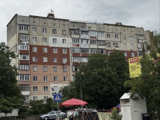 Продам 3-кімн панельку вул.Руська / Гравітон Чернівці