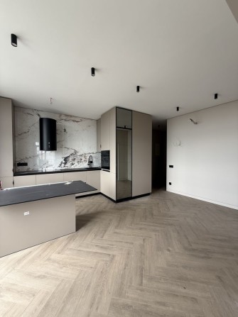 Продаж 2-кімнатної квартири в ЖК «Крістал» - фото 1