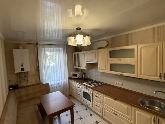 Продаж трикімнатної квартири на Словʼянці! Винница