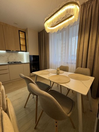 Продаж сучасної 3-кім квартири ЖК «Лісовий» - фото 1