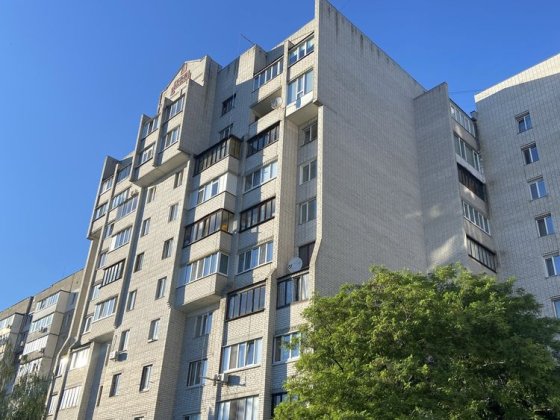 Продаж 3х кім. квартири 79м2  вул. Освіти ( Політех) Чернігів