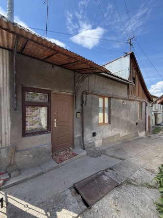 2 кімнатна в ЦЕНТРІ з меблями та технікою 50м2 - фото 1