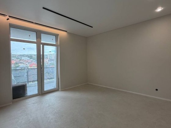 Продаж 1 кімнатноі квартири 49 м2. Собранецька