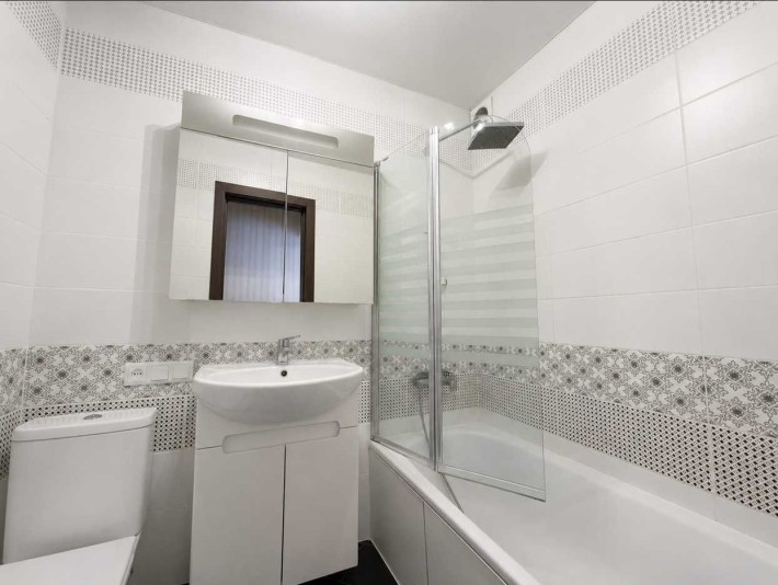Продаж 2к квартира з АГВ Вишенька середній поверх - фото 1