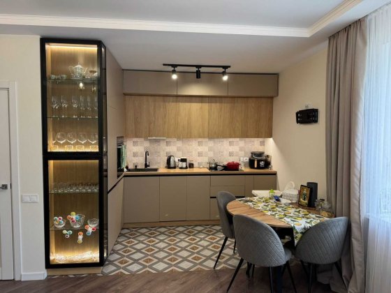 Продаж квартири 52 кв. м.. Академічний. Вінниця Винница