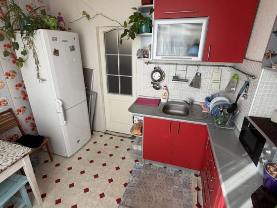 Продам 1 ком р-н Рокоссовского рынок Нива  ул Соборности Чернігів