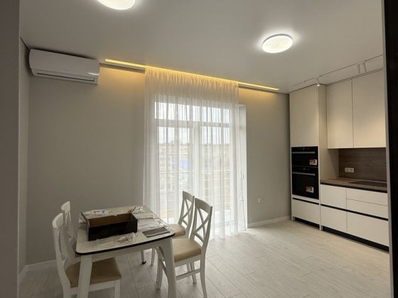 Продаж двокімнатної квартири біля парку | Двушка | 2кк |