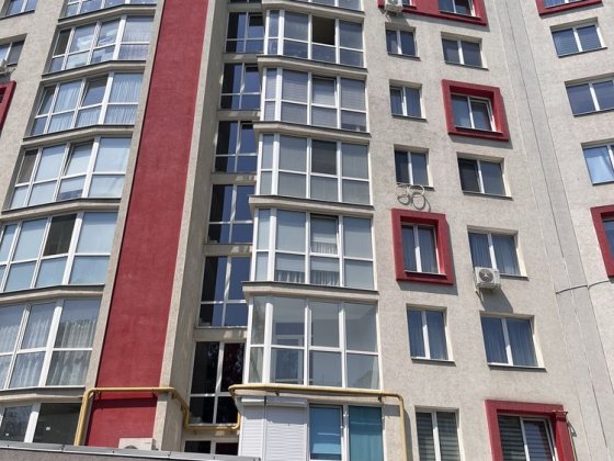 2 кімнатна новобудова Проспект 125 А, ЖК Сузірʼя, 8 поверз, 135000$, Можна під держпрограми Чернівці