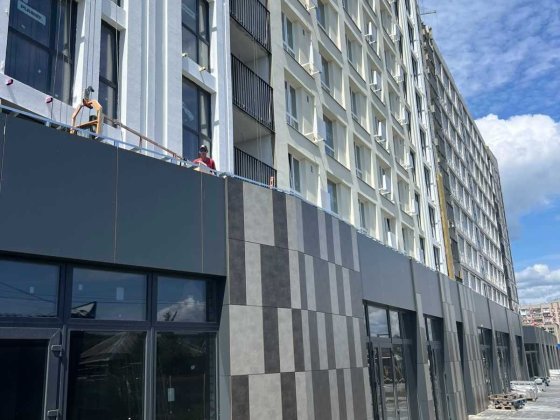 Однокімнатна квартира з терасою в новобудові , підходить під програми Черкаси