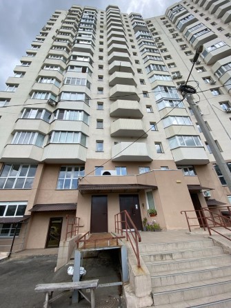 Продається шикарна 3 кімнатна квартира  ЮТ - фото 1