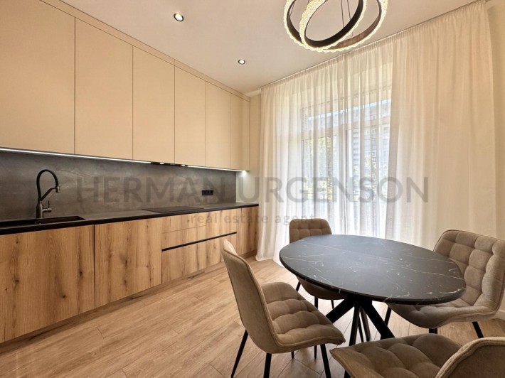 Продаж 1к квартири 43 м.кв / ЖК Сторожницький, Новий р-н - фото 1
