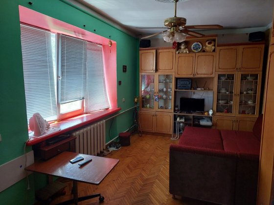 Продам 2 комнатную квартиру центр Собственник Черкассы