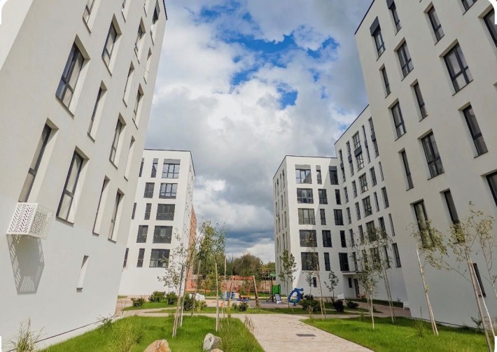 Продам 1 кім квартиру в ЖК «Квадрат» Ужгород - фото 1