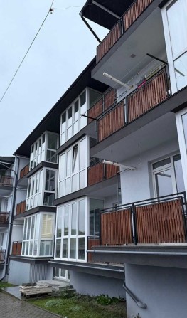 Продаж трикімнатної квартири з ремонтом в новобудові - фото 1